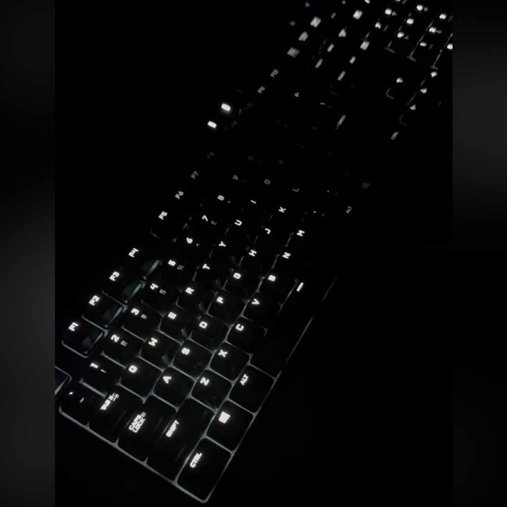 Logitech G610 LIGHTUP Gaming Keyboard
